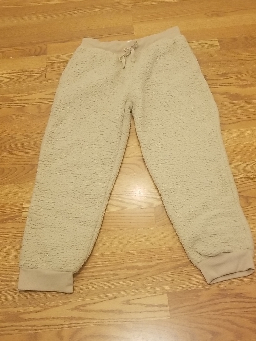 New Just Took Off Tags. Cozy Cream Sherpa Joggers with Drawstring Waist